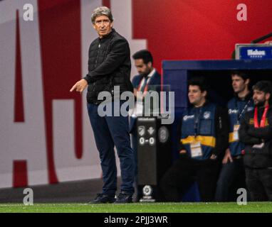 2. April 2023; Metropolitano Stadium, Madrid, Spanien, spanischer La Liga Fußball, Atletico Madrid gegen Real Betis; Manuel Pellegrini Betis Manager Stockfoto