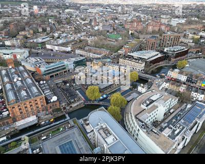 Camden Market London UK High Drone, Luftfahrt, Blick aus der Luft, Vogelperspektive, Stockfoto