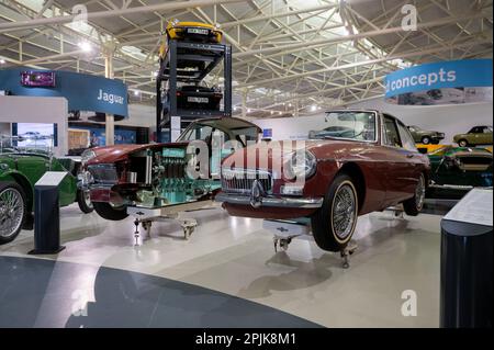 Cut Away MGB Show Car ist im British Motor Heritage Museum ausgestellt Stockfoto
