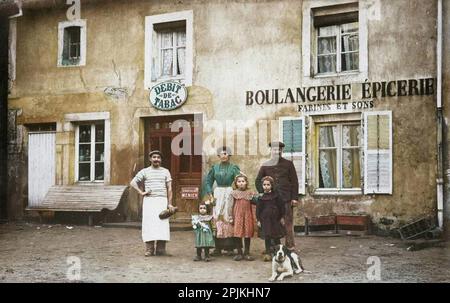 La Boulangerie, epicerie, Debit de tabac de Rambervillers. Carte postale Debüt XXeme siecle. Stockfoto