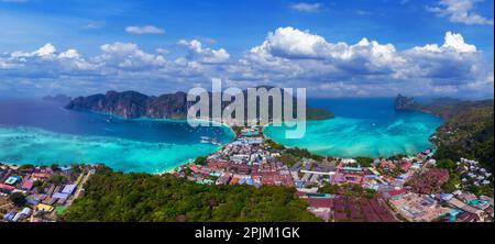 Panorama der Insel Phi phi in Thailand. Stockfoto