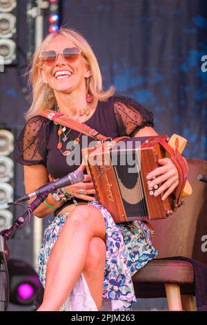 Sharon Shannon tritt auf der Cropredy Convention von Fairport auf. Banbury, Großbritannien. 12. August 2022 Stockfoto