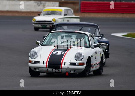 Andrew Walton, Porsche 911, HSCC Historic Road Sports mit Historic Touring Cars und Ecurie Classic, drei Klassifizierungen kombiniert in einem Rennen, Stockfoto