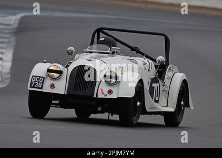 Alan House, Morgan Plus 4, HSCC Historic Road Sports mit Historic Touring Cars und Ecurie Classic, drei Klassifizierungen kombiniert in einem Rennen, Stockfoto