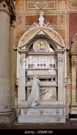 Grab von Gioachino Rossini, Innenaufnahme von Santa Croce, Basilica di Santa Croce di Firenze, Piazza di Santa Croce, Florenz, Toskana, Italien Stockfoto