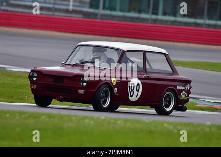 Adrian Oliver, Hillman Imp, HSCC Historic Road Sports mit Historic Touring Cars und Ecurie Classic, drei Klassifizierungen kombiniert in einem Rennen, Stockfoto