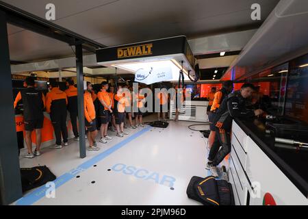 MELBOURNE, AUSTRALIEN - MÄRZ 31: McLaren Formula 1 Team beim australischen Formel 1 Grand Prix 2023 am 31. März 2023 Stockfoto