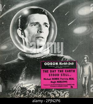 MICHAEL RENNIE zu DER ZEIT, ALS DIE ERDE STILL STAND 1951 Regisseur ROBERT WISE basierend auf einer Geschichte von Harry Bates Drehbuch Edmund H. North Musik Bernard Herrmann Produzent Julian Blaustein Twentieth Century Fox Stockfoto