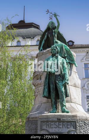 Ljubljana, Slowenien. Denkmal für France Preseren auf dem Preseren-Platz. France Preseren 1800 - 1849. Romantischer slowenischer Dichter. Stockfoto