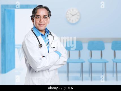 Asiatischer oder indischer Arzt trägt Brille mit Krankenhaushintergrund Stockfoto