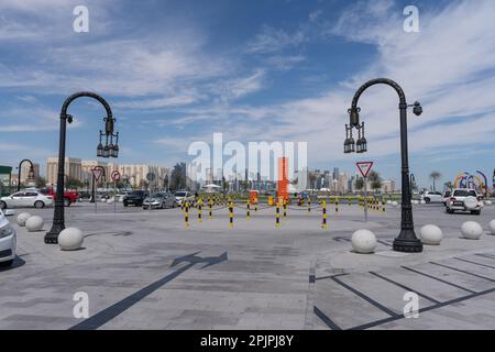 Doha, Katar - 18. März 2023: Box Park befindet sich am alten Hafen von Doha und ist das neueste Trendziel in Katar. Stockfoto