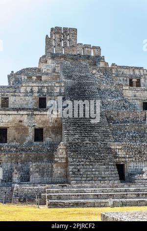 Der fünfstöckige Tempel, Edzna, Yucatán, Mexiko Stockfoto