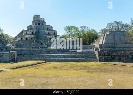 Der fünfstöckige Tempel, Edzna, Yucatán, Mexiko Stockfoto