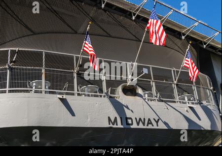 Der Flugzeugträger USS Midway auf dem Embarcadero, San Diego, Kalifornien, USA Stockfoto