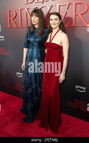 New York, Usa. 03. April 2023. Alice Birch und Rachel Weisz nehmen an der Weltpremiere „Dead Ringer“ von Amazon Prime bei Metrograph Teil (Foto von Lev Radin/Pacific Press). Kredit: Pacific Press Media Production Corp./Alamy Live News Stockfoto