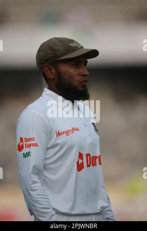 Bangladescher Wicketkeeper Mushfiqur Rahim im alleinigen Testspiel zwischen Bangladesch und Irland im Sher-e-Bangla National Cricket Stadium, Stockfoto