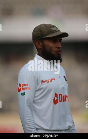 Bangladescher Wicketkeeper Mushfiqur Rahim im alleinigen Testspiel zwischen Bangladesch und Irland im Sher-e-Bangla National Cricket Stadium, Stockfoto