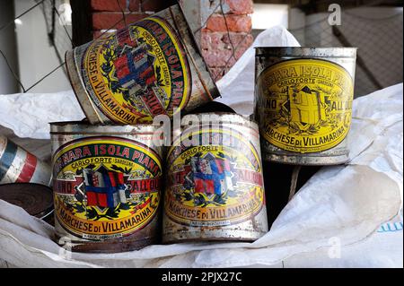 Die Tonnara auf der Insel Carloforte, alte Thunfischkisten, Sardinien, Italien, Europa Stockfoto