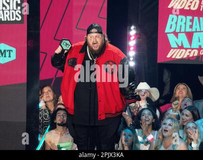 Jelly Roll, Gewinner des Male Breakthrough Video of the Year „Son of a Sünder“, spricht auf der Bühne bei den CMT Music Awards 2023 im Moody Center am 02. April 2023 in Austin, Texas. Foto: Amy Price/imageSPACE/MediaPunch Stockfoto