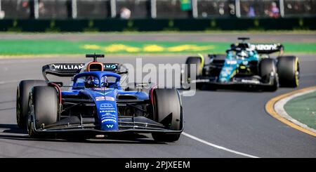 Melbourne, Victoria, Australien. 2. April 2023. MELBOURNE, AUSTRALIEN - 2. APRIL: Alexander Albon aus Thailand fährt am Renntag während des australischen Grand Prix 2023 im Albert Park am 2. April 2023 in Melbourne, Australien, den Williams FW44 Mercedes. (Kreditbild: © Chris Putnam/ZUMA Press Wire) NUR REDAKTIONELLE VERWENDUNG! Nicht für den kommerziellen GEBRAUCH! Stockfoto