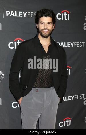 Los Angeles, USA. 03. April 2023. LOS ANGELES - APR 3: Steven Krueger beim PaleyFest 2023 - Yellowjacets at the Dolby Theater am 3. April 2023 in Los Angeles, CA (Foto: Katrina Jordan/Sipa USA) Guthaben: SIPA USA/Alamy Live News Stockfoto