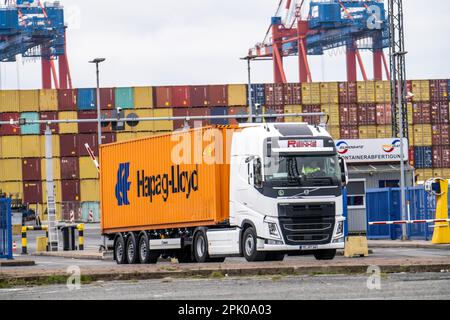 Ein- und Ausgang für Containerfahrzeuge, zum MSC Containerterminal im Seehafen Bremerhaven, Eurogate Container Terminal mit fast 50 Contai Stockfoto