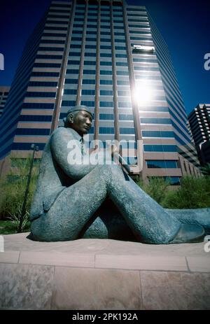 Code Talker Memorial, Phoenix Plaza, Phoenix, Arizona (1989, von Douglas Hyde) Stockfoto