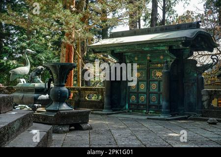 Nikko, Japan - 11. März 2023: Nikko Toshogu, der shinto-Schrein, ein UNESCO-Weltkulturerbe in Nikko, Japan. Stockfoto