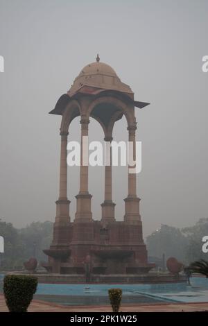 Himmelskriegsdenkmal am india Gate im Winter Stockfoto
