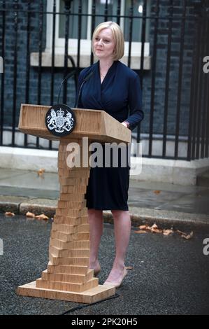 London, Großbritannien. 06. September 2022. Die neu gewählte britische Premierministerin Liz Truss hält ihre erste Rede in der Downing Street in London. (Foto: Fred Duval/SOPA Images/Sipa USA) Guthaben: SIPA USA/Alamy Live News Stockfoto