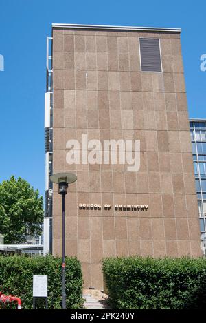 Das Chemistry Building an der University of Sydney, eines der ersten Curtin Wall-Gebäude Australiens aus Glas, wurde 1958 von Webber und Woolley entworfen Stockfoto