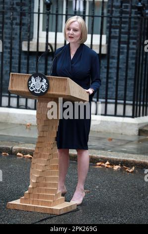 London, Großbritannien. 6. September 2022. Die neu gewählte britische Premierministerin Liz Truss hält ihre erste Rede in der Downing Street in London. (Credit Image: © Fred Duval/SOPA Images via ZUMA Press Wire) NUR ZUR REDAKTIONELLEN VERWENDUNG! Nicht für den kommerziellen GEBRAUCH! Stockfoto