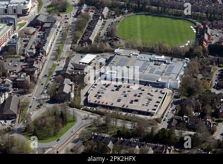 Sainsbury's Supermarket in Darlington, County Durham aus der Vogelperspektive Stockfoto