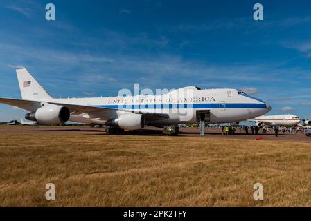 US Air Force Boeing E-4B Advanced Airborne Command Post, Spitzname Doomsday Flugzeug. Präsidentschaftskommando. Deutsch A340. RIAT-Flugschau Stockfoto