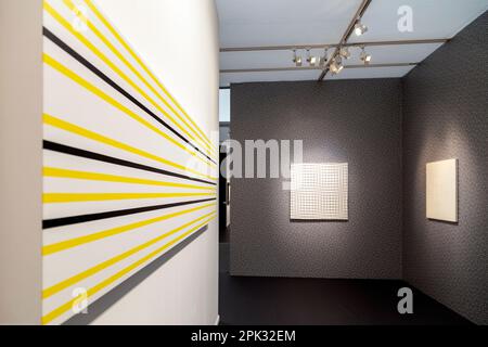 Francois Morellet Kunstausstellung im Frieze Masters London 2018, Regents Park, London, Großbritannien Stockfoto