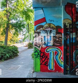 Graffiti im Parkhaus des BTTC Meteor Table Tennis Clubs, Schönstedtstr. 4, Gesundbrunnen, Mitte, Berlin Stockfoto