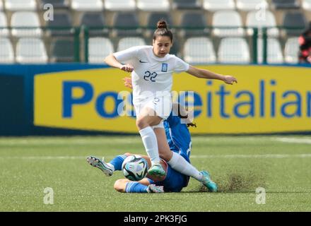 Georgien Chalatsogianni von Griechenland U19 bei der Europameisterschaft U19 2023, Runde 2, Fußballspiel zwischen, Grece U19 Frauen und Italien U19 Frauen, am 05. April 2023 im Stadion Silvio Piola, Vrcelli, Italien. Foto: Nderim Kaceli Stockfoto