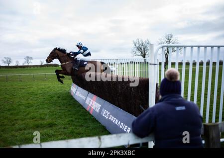 Bild ©lizenziert für Parsons Media. 31/03/2023. London, Vereinigtes Königreich. Garthorpe von Punkt zu Punkt. Treffpunkt des Garthorpe Point-to-Point-Rennens in der Nähe von Melton Mowbray Picture von Andrew Parsons/Parsons Media Stockfoto