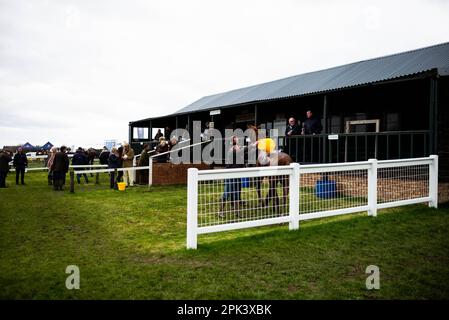 Bild ©lizenziert für Parsons Media. 31/03/2023. London, Vereinigtes Königreich. Garthorpe von Punkt zu Punkt. Treffpunkt des Garthorpe Point-to-Point-Rennens in der Nähe von Melton Mowbray Picture von Andrew Parsons/Parsons Media Stockfoto