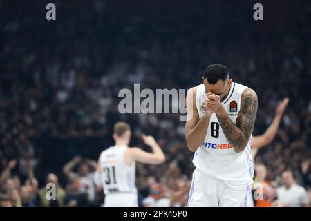 Belgrad, Serbien, 31. März 2023. Adam Hanga von Real Madrid reagiert während des EuroLeague-Spiels der Turkish Airlines 2022/2023 zwischen Partizan Mozzart Bet Belgrad und Real Madrid in der stark Arena in Belgrad, Serbien. 31. März 2023. Kredit: Nikola Krstic/Alamy Stockfoto