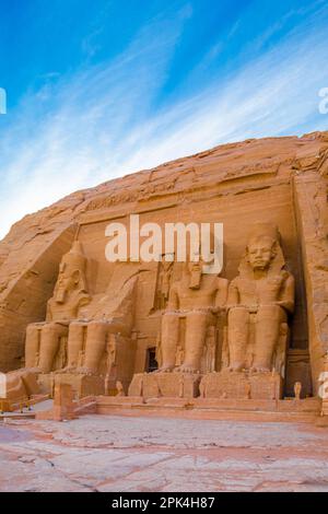 Der große Tempel von Ramesses II, Abu Simbel, Ägypten, Nordostafrika Stockfoto