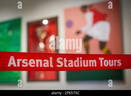 HIGHBURY, LONDON, ENGLAND - Stadiontouren das Fußballstadion Arsenal Emirates in London, Großbritannien Stockfoto