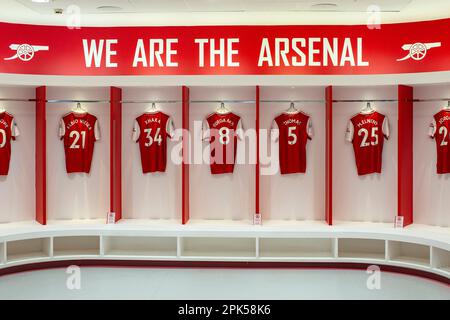 HIGHBURY, LONDON, ENGLAND - Stadiontouren das Fußballstadion Arsenal Emirates in London, Großbritannien Stockfoto