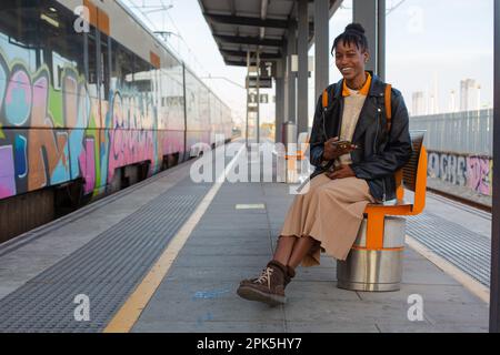 Bahnhof für afrikanische Mädchen Stockfoto