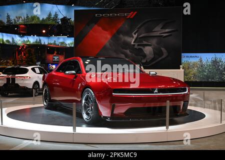Das Dodge Charger Daytona SRT-Konzept wird auf der New York International Auto Show (NYIAS) 2023 im Javits Center am 5. April 2023 in New ausgestellt Stockfoto