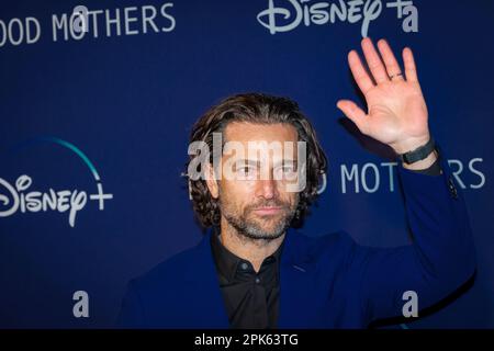 Rom, Italien - 4. April: Luca Capuano nimmt am 04. April 2023 an der Premiere „The Good Mütters“ im Space Cinema Moderno in Rom Teil. Disney TV-Serie Stockfoto