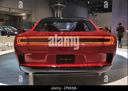New York, USA. 05. April 2023. Dodge Charger Daytona SRT-Konzept auf der 2023 NY International Auto Show im Javits Center in New York, NY am 5. April 2023. (Foto: Stephen Smith/SIPA USA) Guthaben: SIPA USA/Alamy Live News Stockfoto