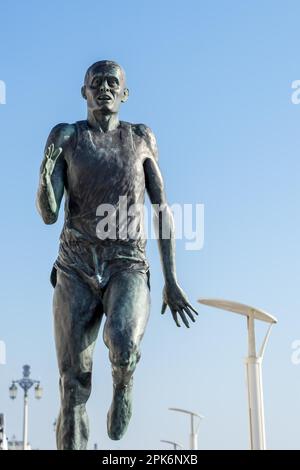 Die Statue des olympischen Gold Medallist Steve Ovett in Brighton Stockfoto