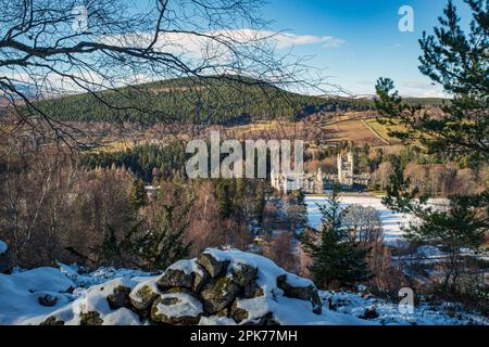 Luftaufnahme von Balmoral Castle, von der königlichen Familie, in der Nähe von Ballater, Aberdeenshire, Schottland, Großbritannien Stockfoto