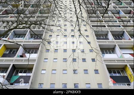 DEUTSCHLAND, Apartmentgebäude Unité d'habitation Typ Berlin, entworfen vom schweizer französischen Architekten Le Corbusier, erbaut 1957/58 für die Ausstellung Interbau IBA 57 / DEUTSCHLAND, Berlin, Corbusierhaus, Wohnaus Unité d'habitation Typ Berlin, entworfen von Architekt Le Corbusier, 1957/58 für die internationale Baustellung InterIBA 57 Stockfoto